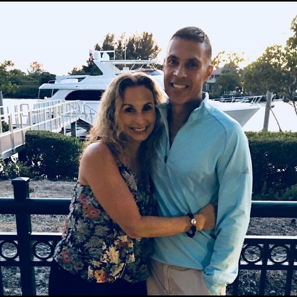 Meet your Posher, Tricia - Picture 3 of 6